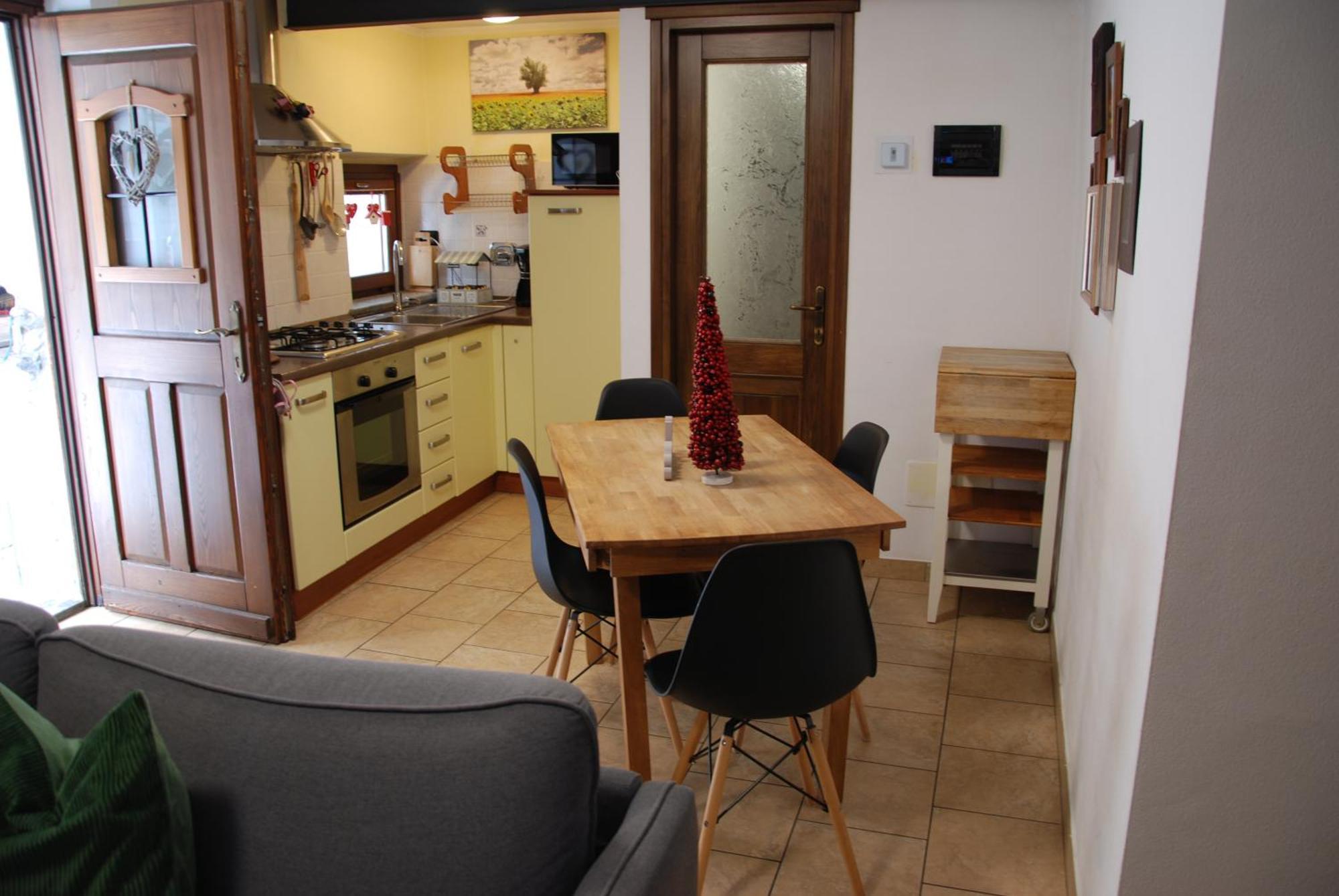 Maisonette Nus Exterior foto